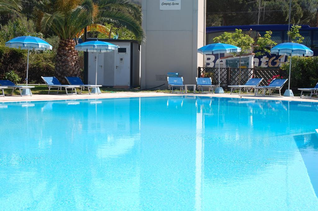 Camping Lacona Capoliveri Kültér fotó